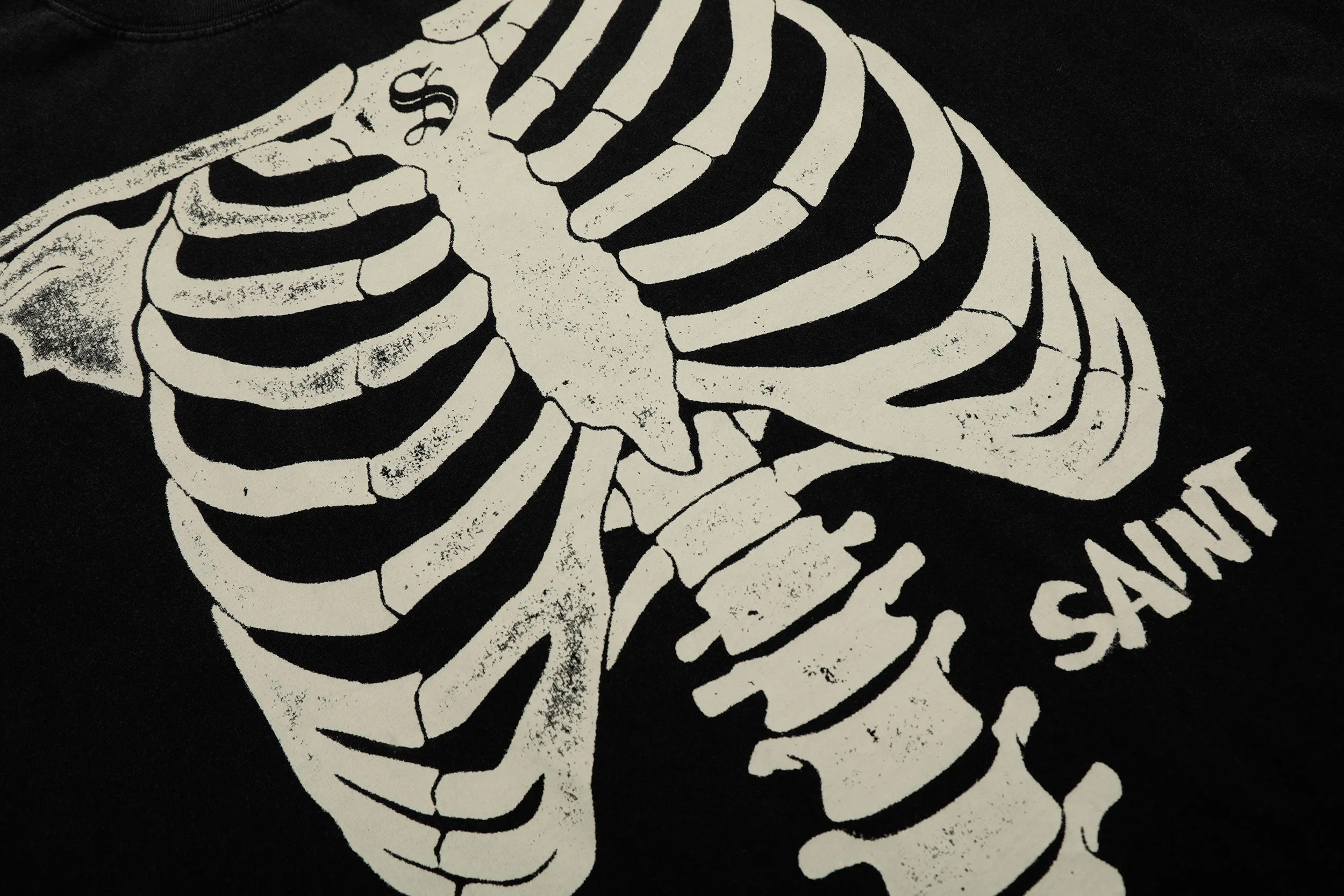 Saint washed vintage skeleton short-sleeved T-shirt Color: washed black Wholesale price: 118 Size: M L XL XXL Style number: 2147